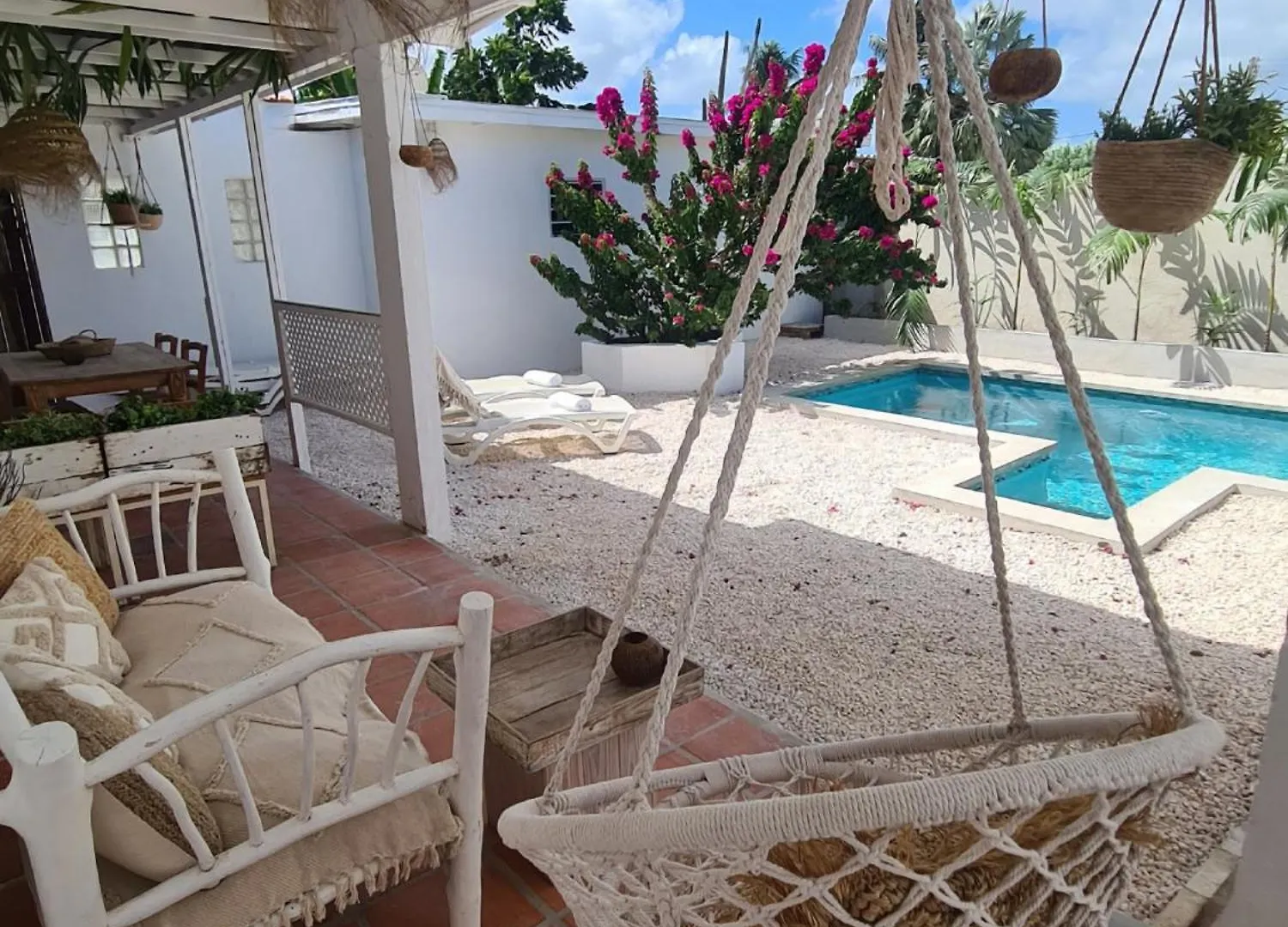 Flamingo Apartment Willemstad